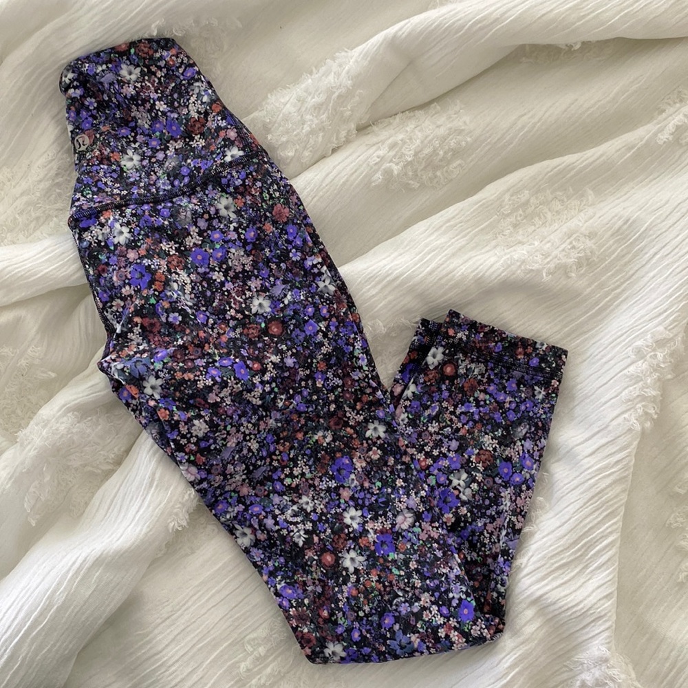 luluemon floral leggings